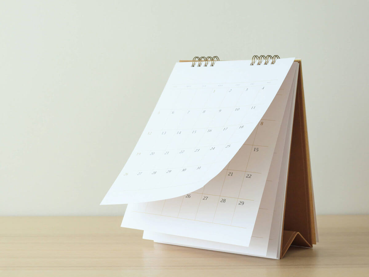 Frister for melding av fusjon, fisjon, avvikling og kapitalnedsettelser